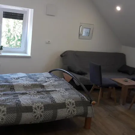 아파트 Apartma Sterle