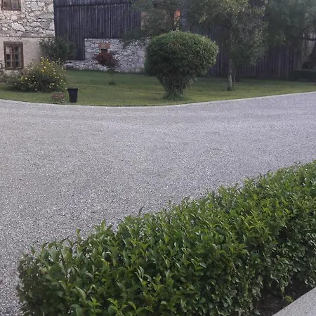 Apartma Sterle * Stari Trg pri Ložu