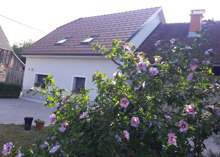 아파트 Apartma Sterle Stari Trg pri Lozu