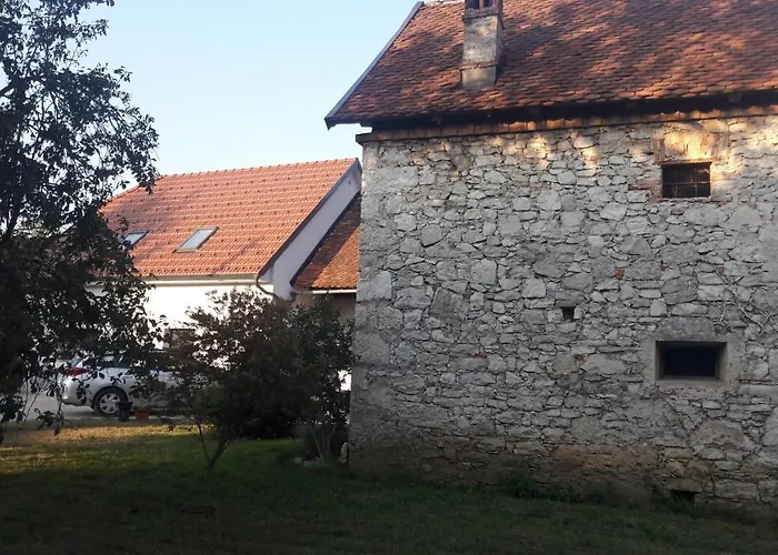 Apartma Sterle * Stari Trg pri Lozu